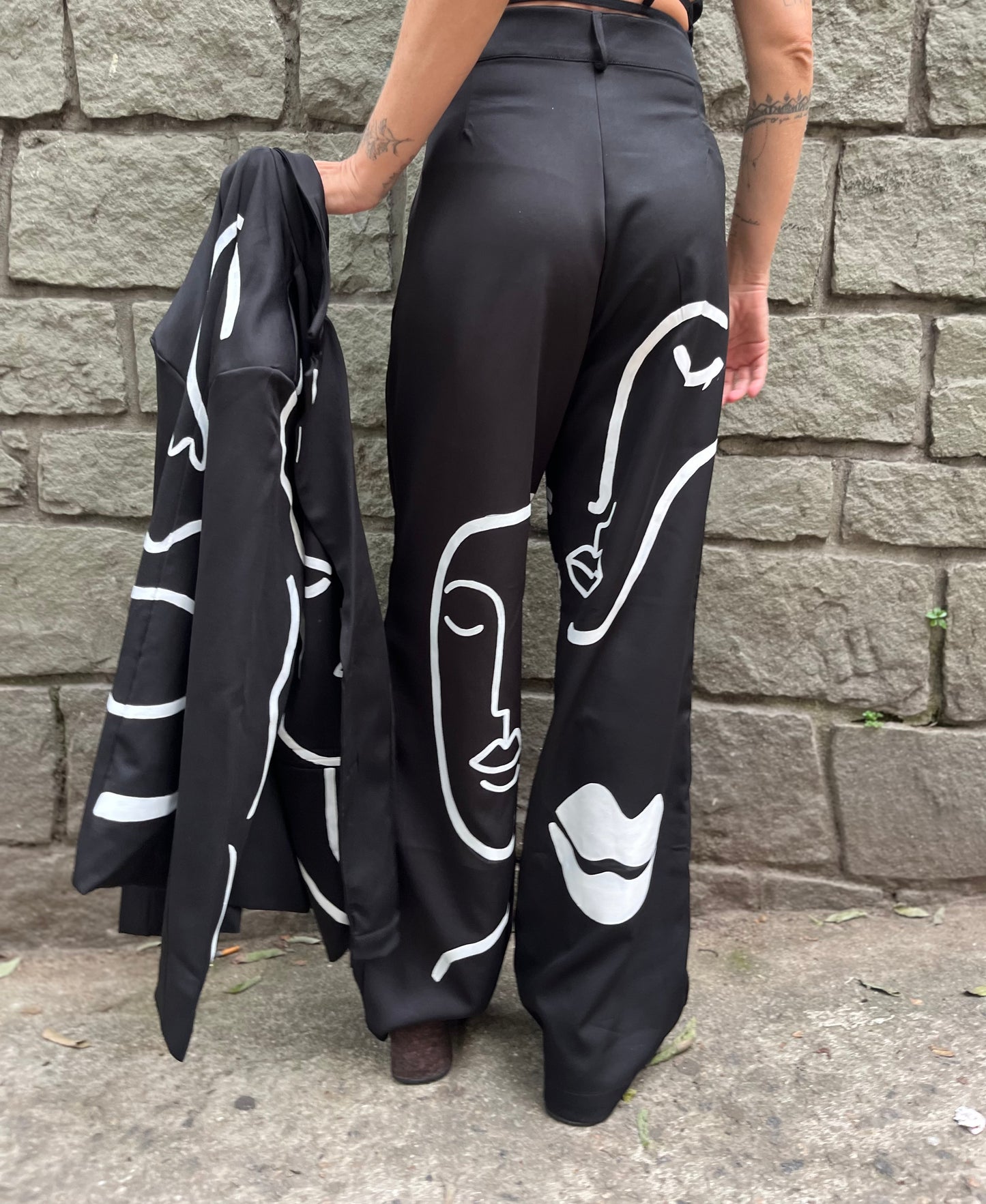 Calça alfaiataria PB pintada a mão